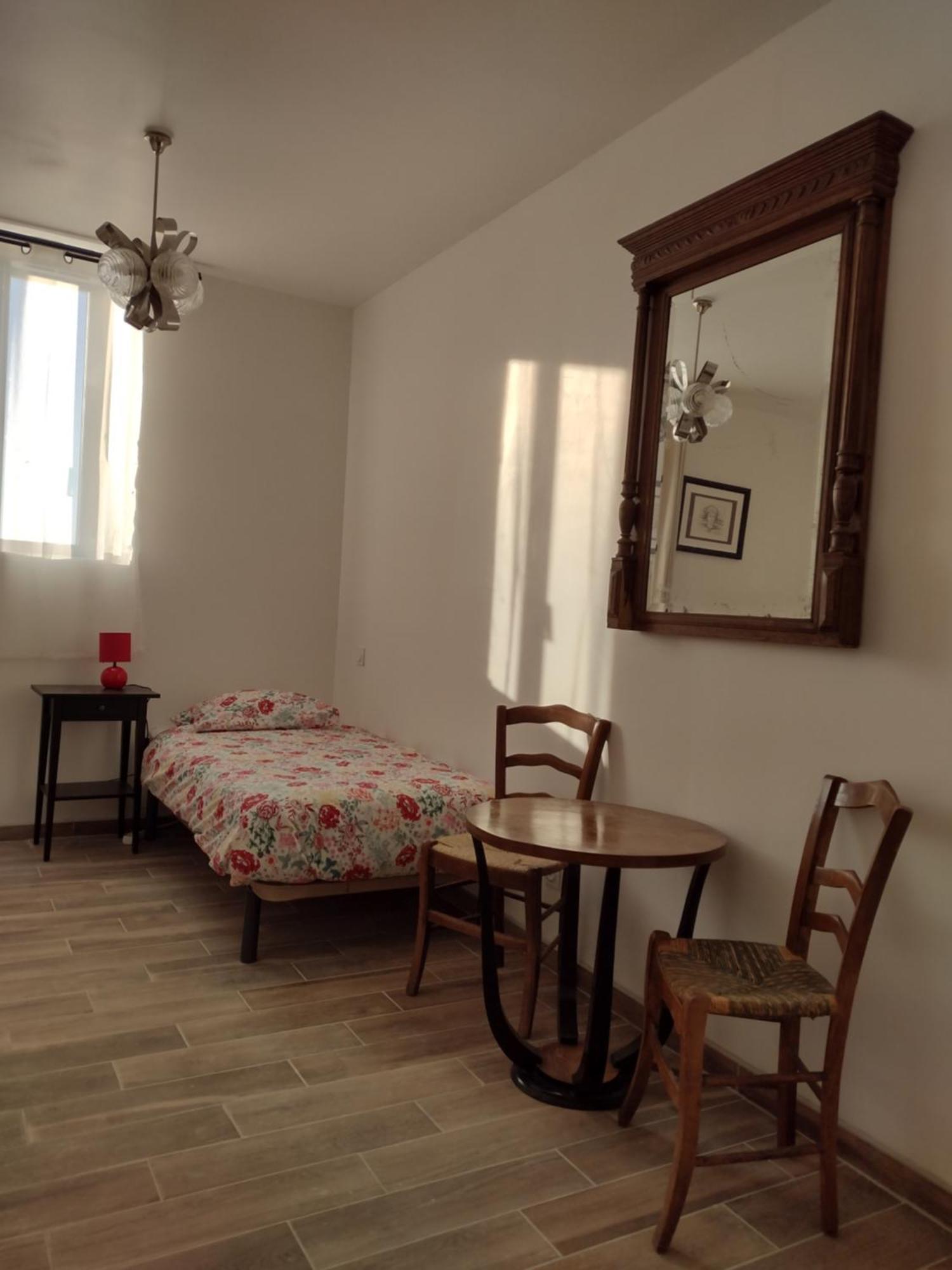 Les Gites Du Lauzon Montségur-sur-Lauzon Zimmer foto